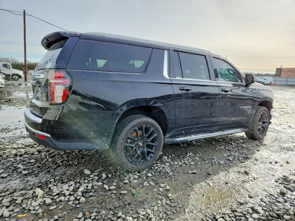 2022 CHEVROLET SUBURBAN K1500 LT  