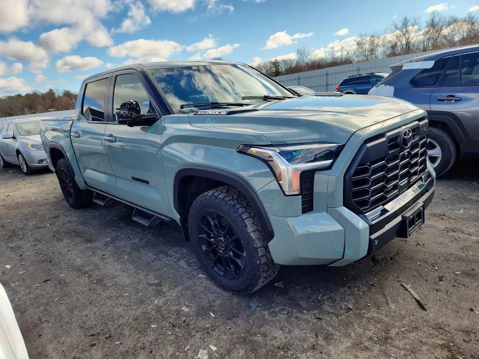 2024 TOYOTA TUNDRA LIMITED HV  