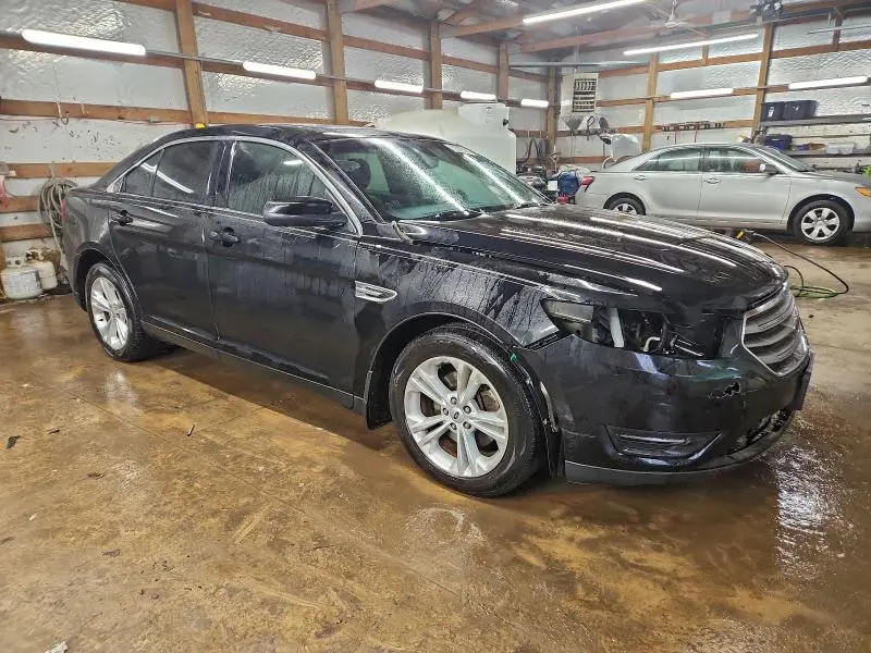 2016 FORD TAURUS SEL  