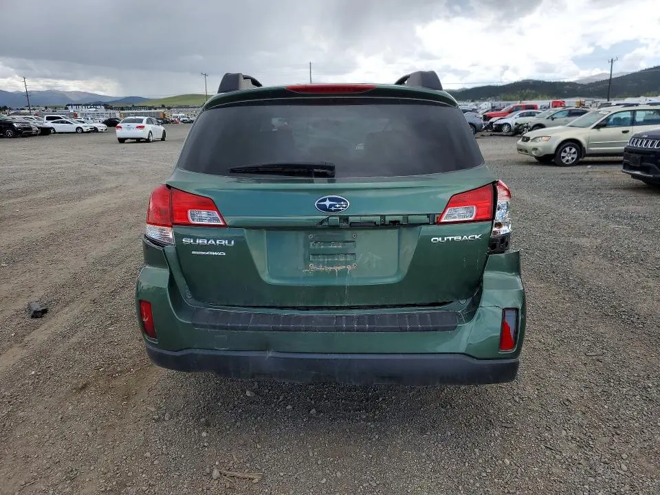 2010 SUBARU OUTBACK 2.5I LIMITED  