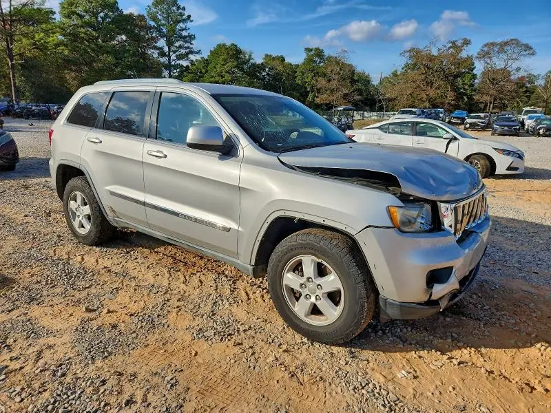 2011 JEEP GRAND CHEROKEE LAREDO  