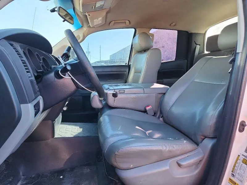 2010 TOYOTA TUNDRA DOUBLE CAB SR5  
