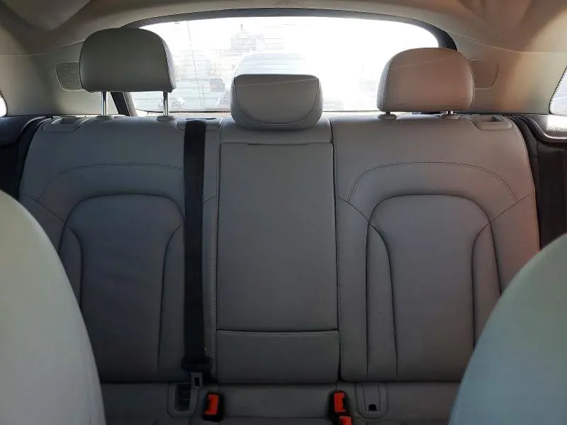 2016 AUDI Q3 PRESTIGE  
