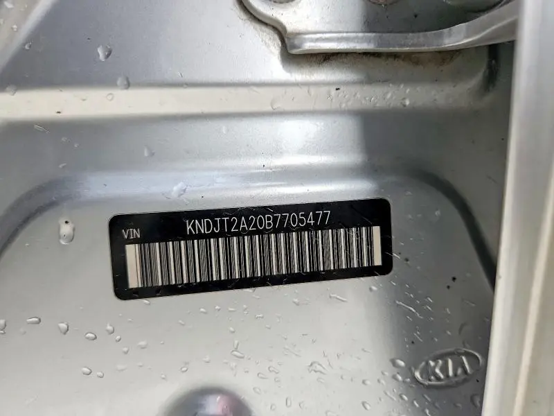 2011 KIA SOUL +  