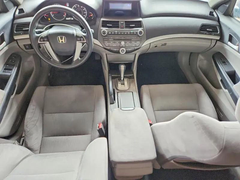 2011 HONDA ACCORD LX  