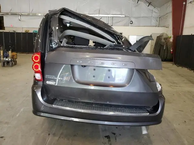 2019 DODGE GRAND CARAVAN SE  