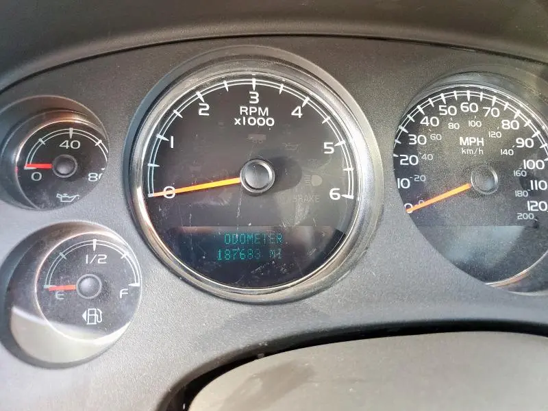 2013 CHEVROLET SUBURBAN C1500 LT  