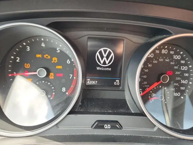 2021 VOLKSWAGEN TIGUAN SE  
