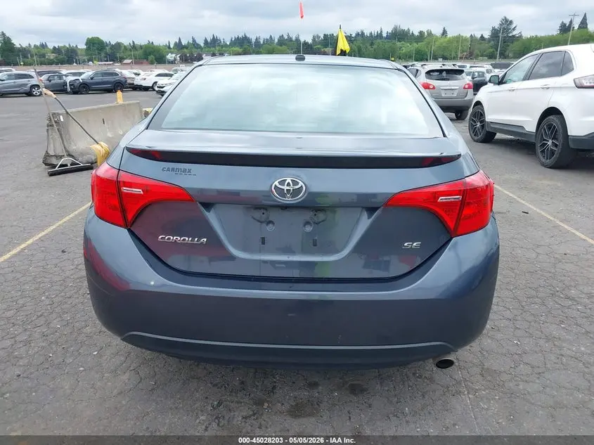 2017 TOYOTA COROLLA SE