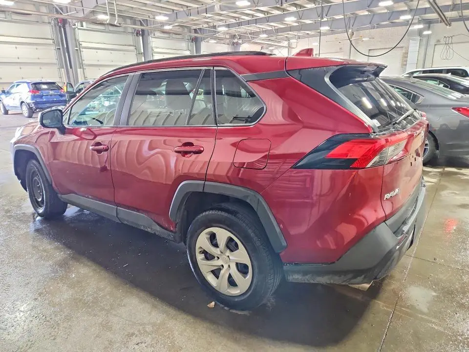 2020 TOYOTA RAV4 LE  