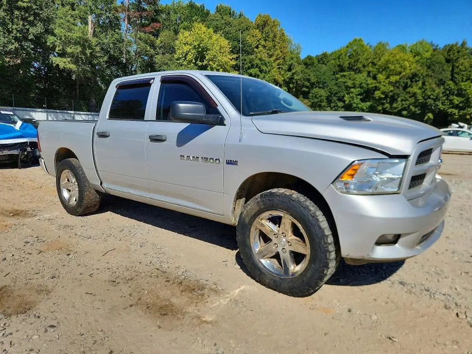 2012 DODGE RAM 1500 ST  