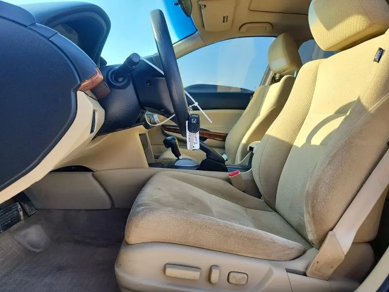 2011 HONDA ACCORD EX  