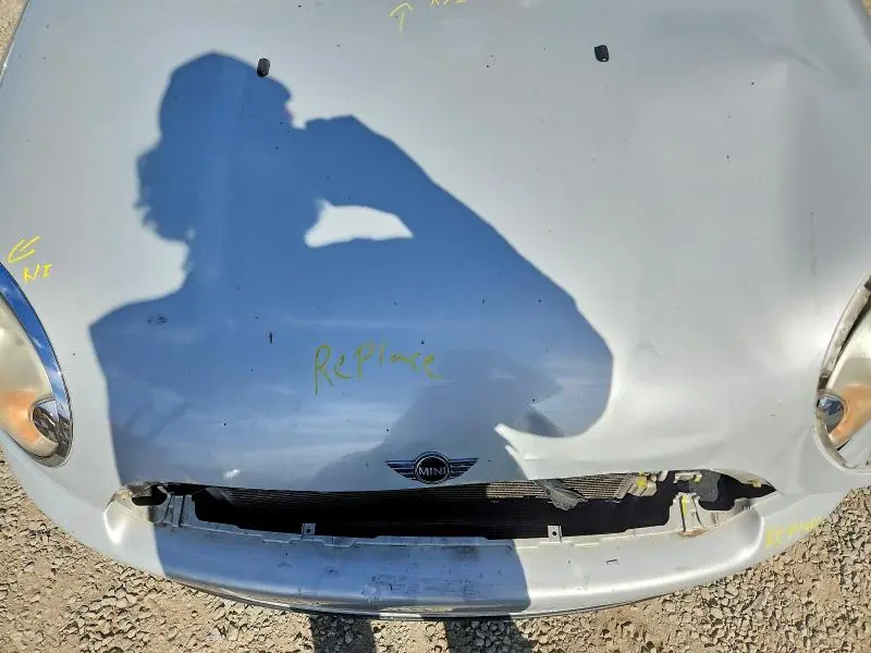 2011 MINI COOPER   