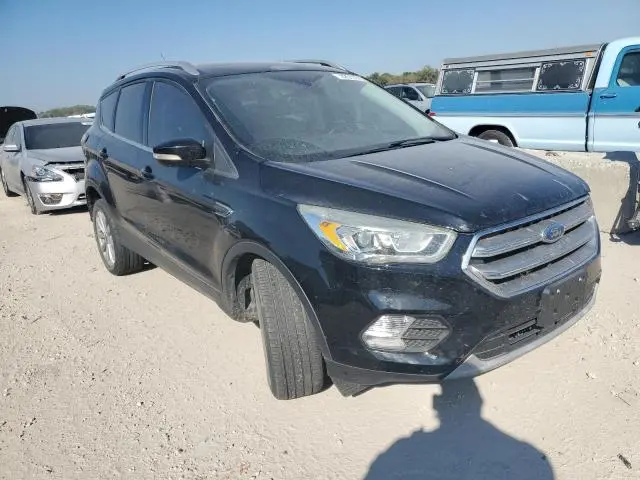 2017 FORD ESCAPE TITANIUM  
