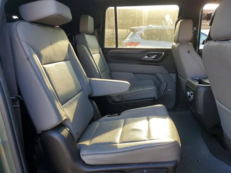 2024 GMC YUKON XL C1500 SLT  
