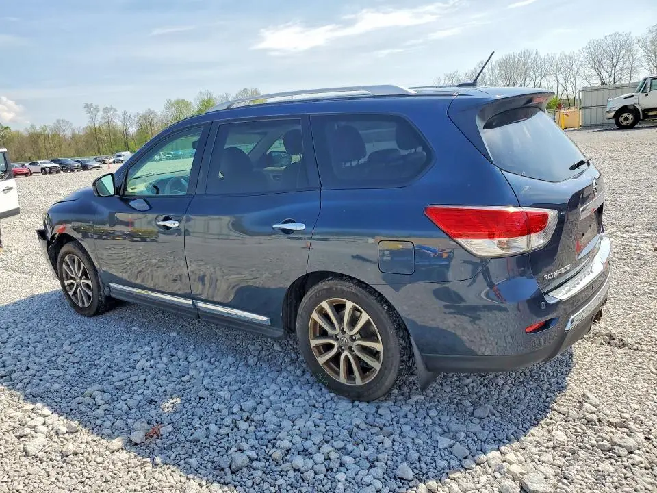 2014 NISSAN PATHFINDER SL  