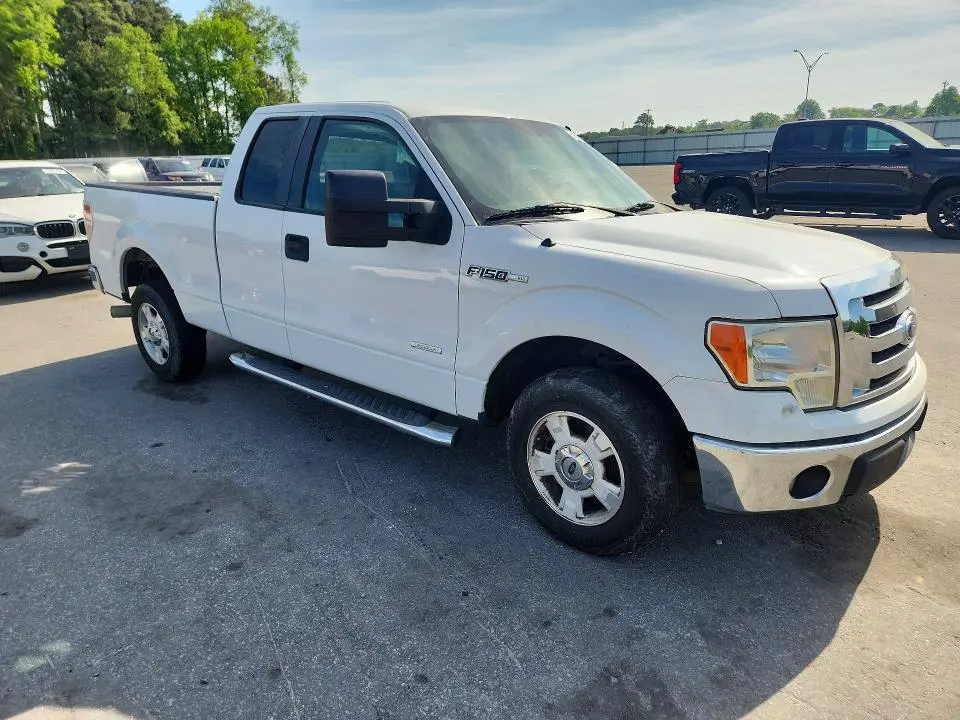 2011 FORD F150 SUPER CAB  