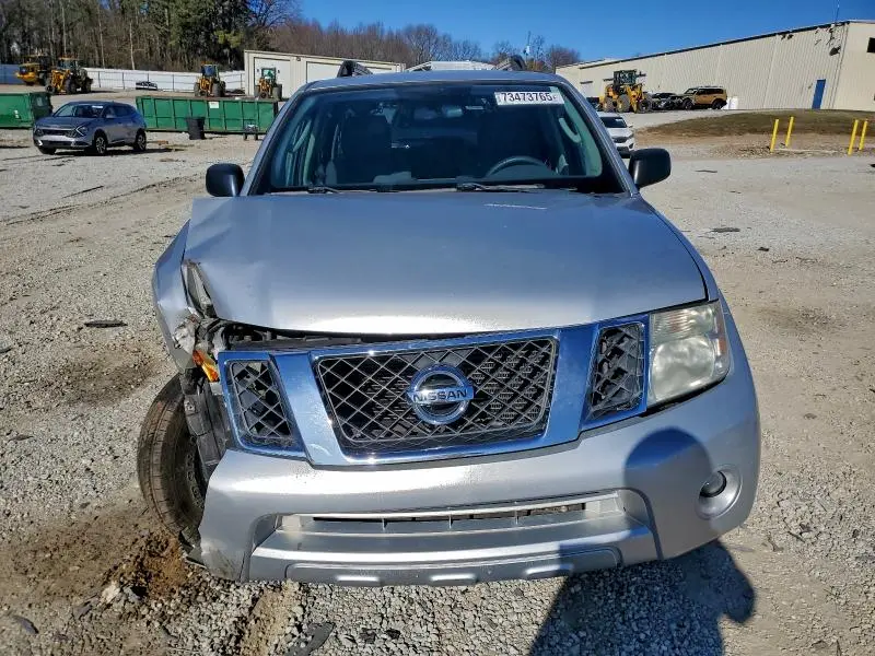 2011 NISSAN PATHFINDER S  