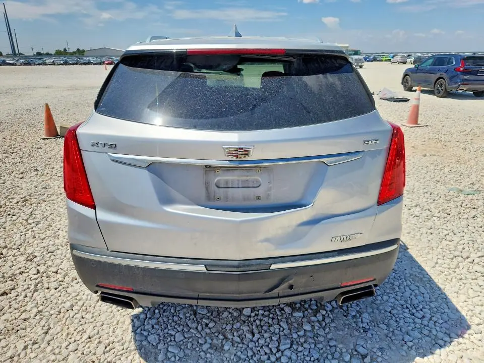 2019 CADILLAC XT5   