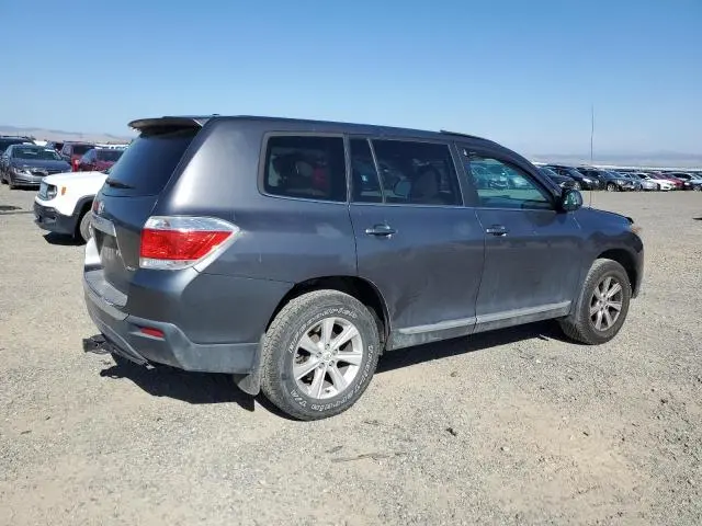 2012 TOYOTA HIGHLANDER BASE  