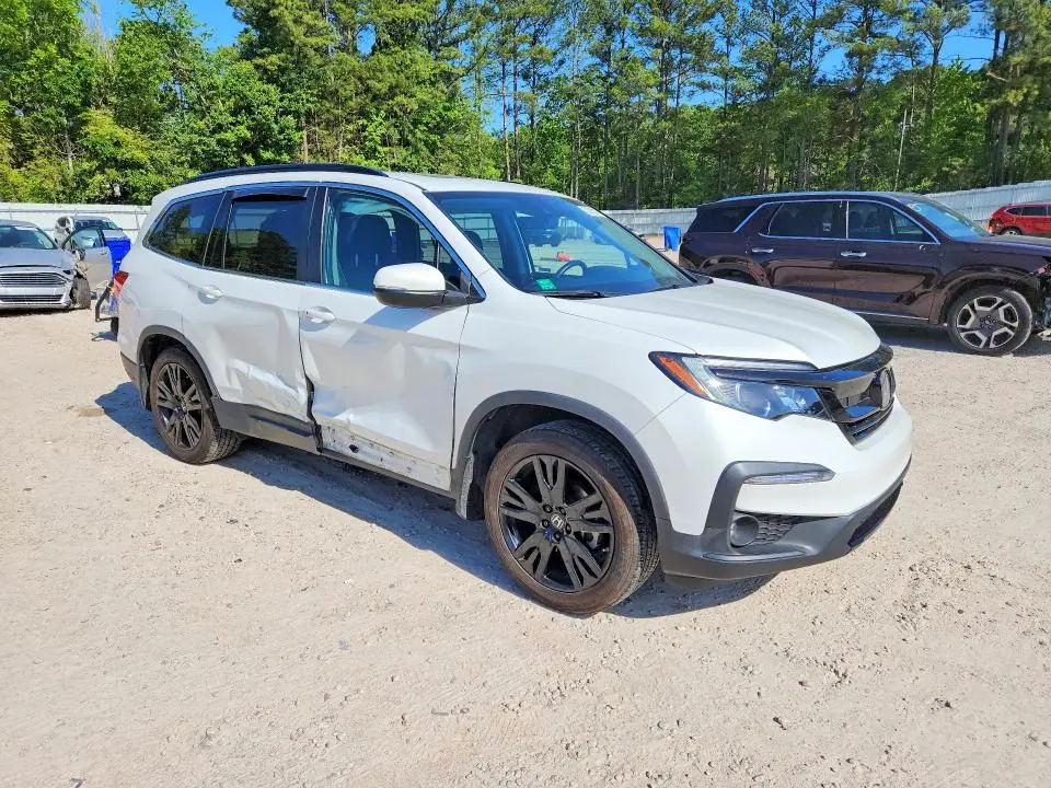 2022 HONDA PILOT SE  