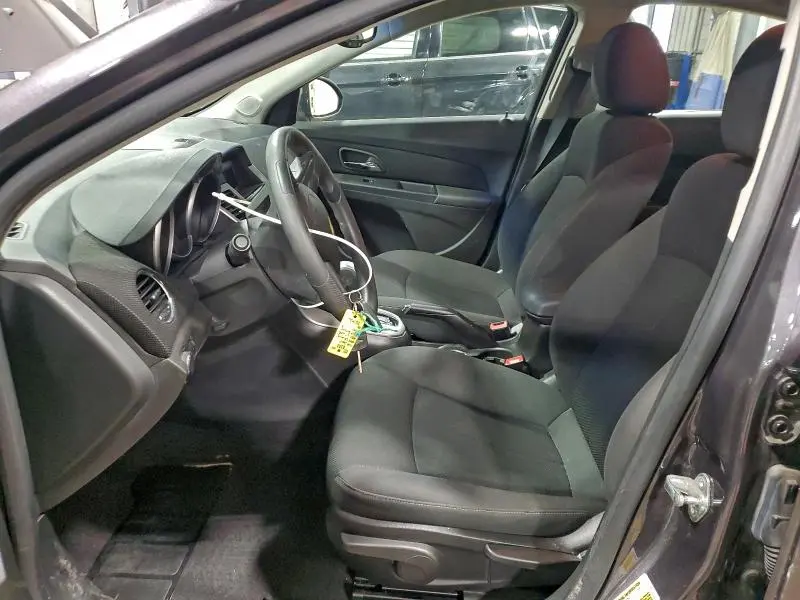 2011 CHEVROLET CRUZE LT  