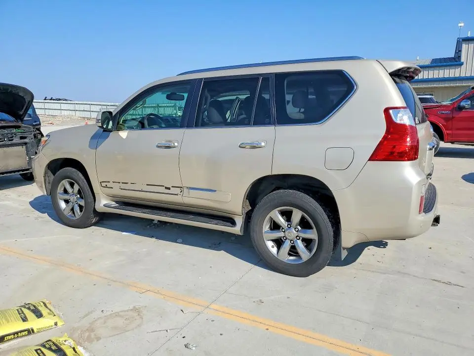 2013 LEXUS GX460   