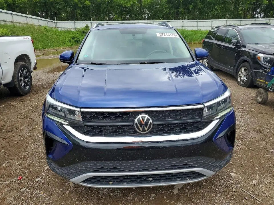 2022 VOLKSWAGEN TAOS SE  