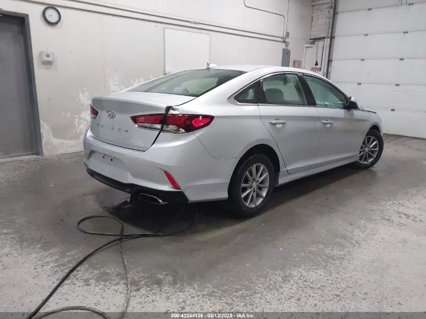 2019 HYUNDAI SONATA SE