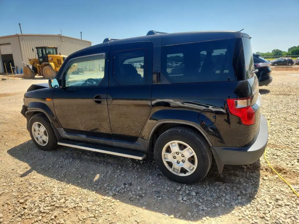2011 HONDA ELEMENT LX  