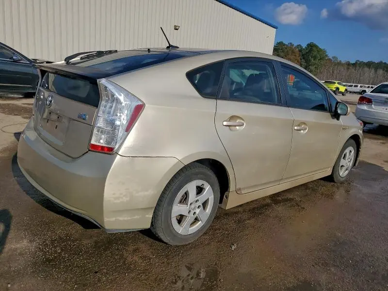 2010 TOYOTA PRIUS   