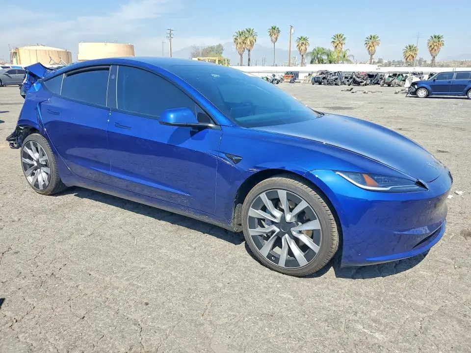 2024 TESLA MODEL 3   