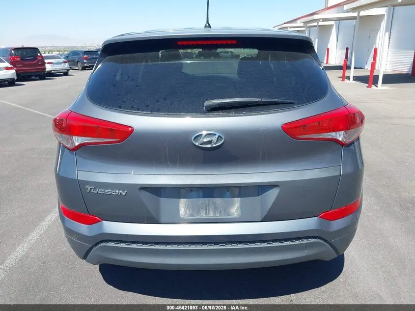 2018 HYUNDAI TUCSON SE