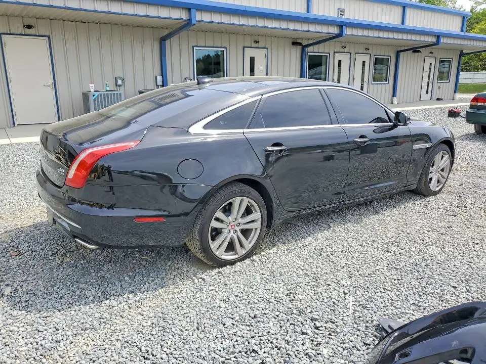 2016 JAGUAR XJL PORTFOLIO  