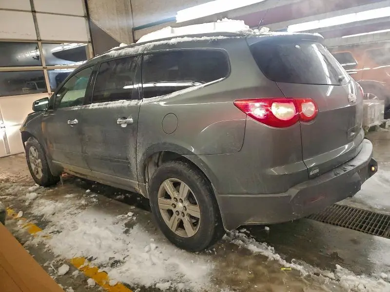 2011 CHEVROLET TRAVERSE LT  