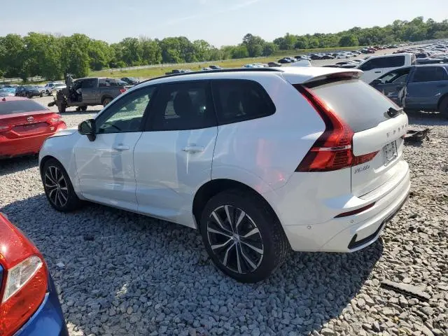 2024 VOLVO XC60 PLUS  
