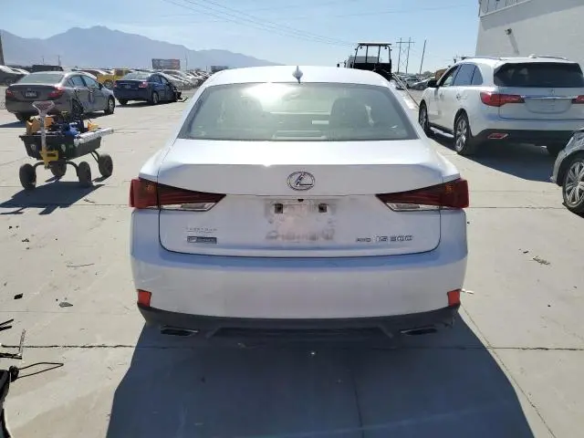2019 LEXUS IS 300