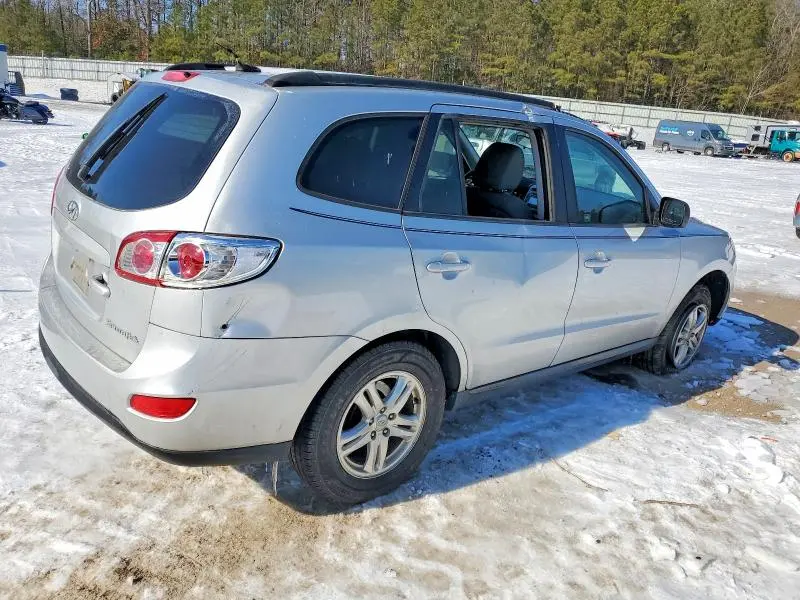 2011 HYUNDAI SANTA FE GLS  
