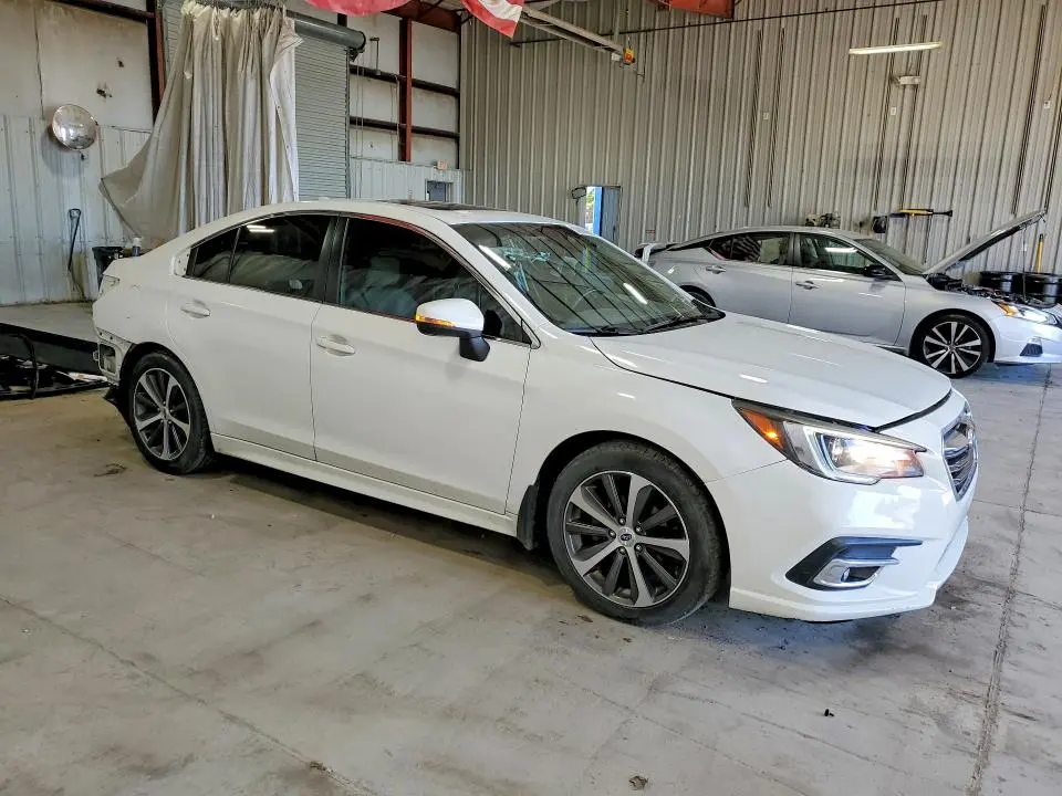 2019 SUBARU LEGACY 2.5I LIMITED  