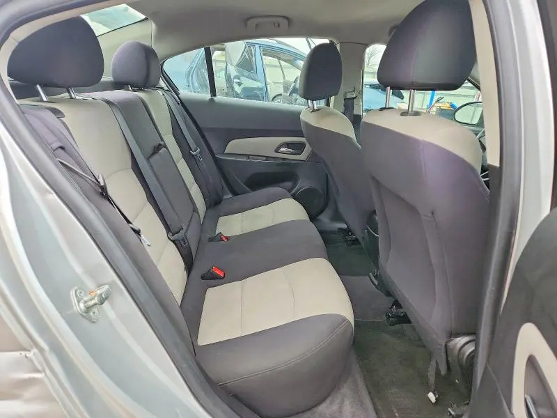 2012 CHEVROLET CRUZE LS  