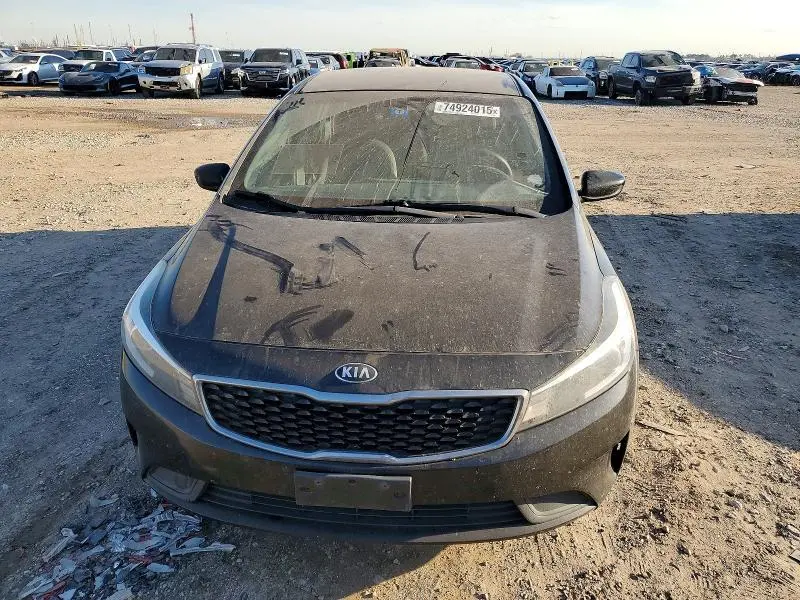 2018 KIA FORTE LX  