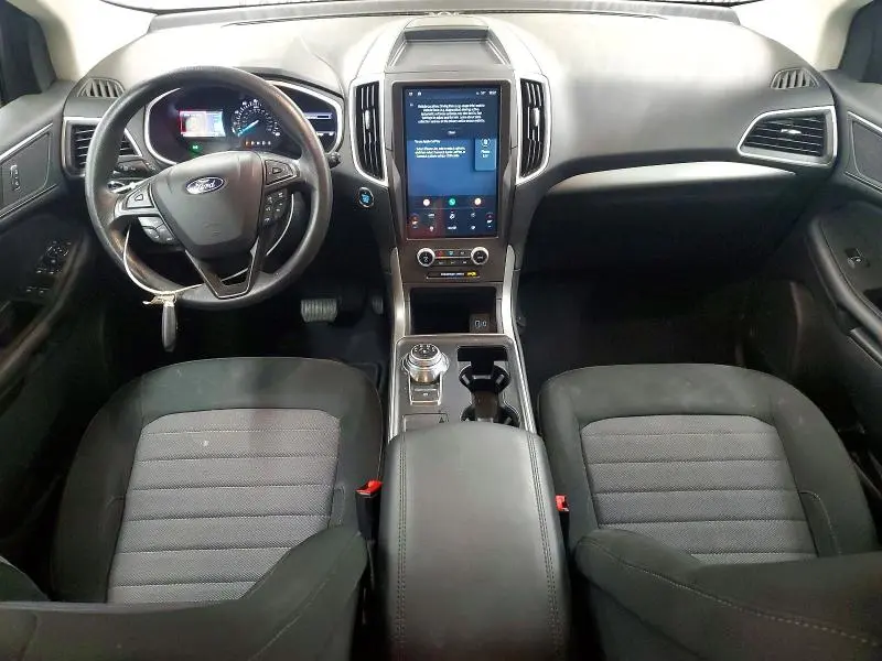 2021 FORD EDGE SE  