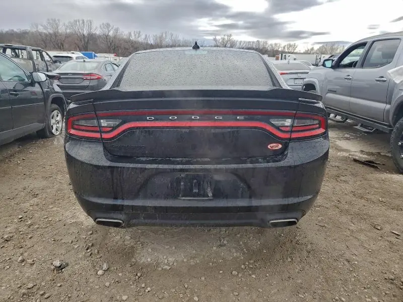2017 DODGE CHARGER SXT  