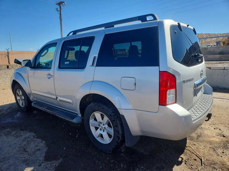 2012 NISSAN PATHFINDER S  