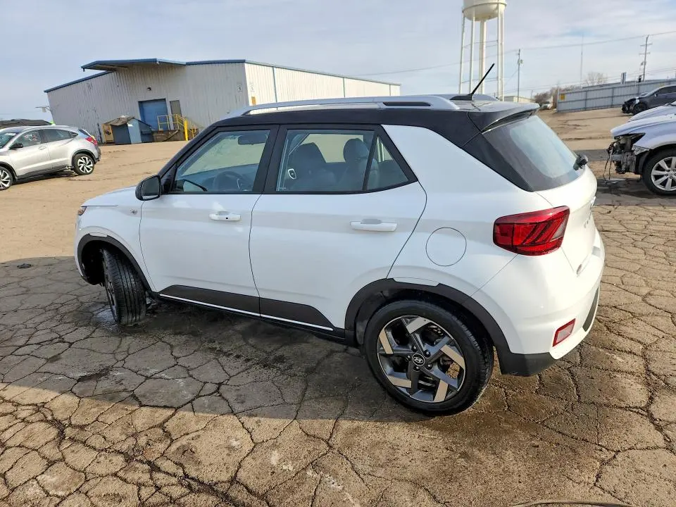 2025 HYUNDAI VENUE LIMITED  