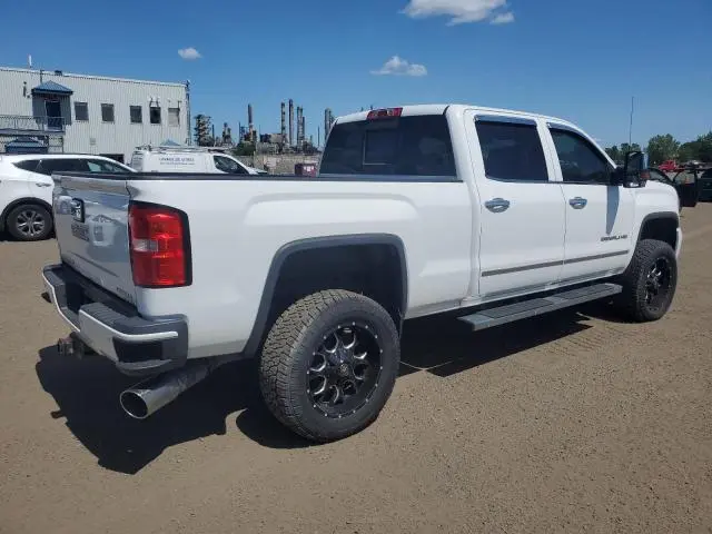 2015 GMC SIERRA K2500 DENALI  