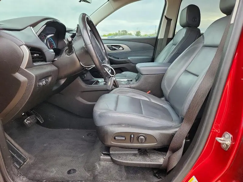 2021 CHEVROLET TRAVERSE LT  