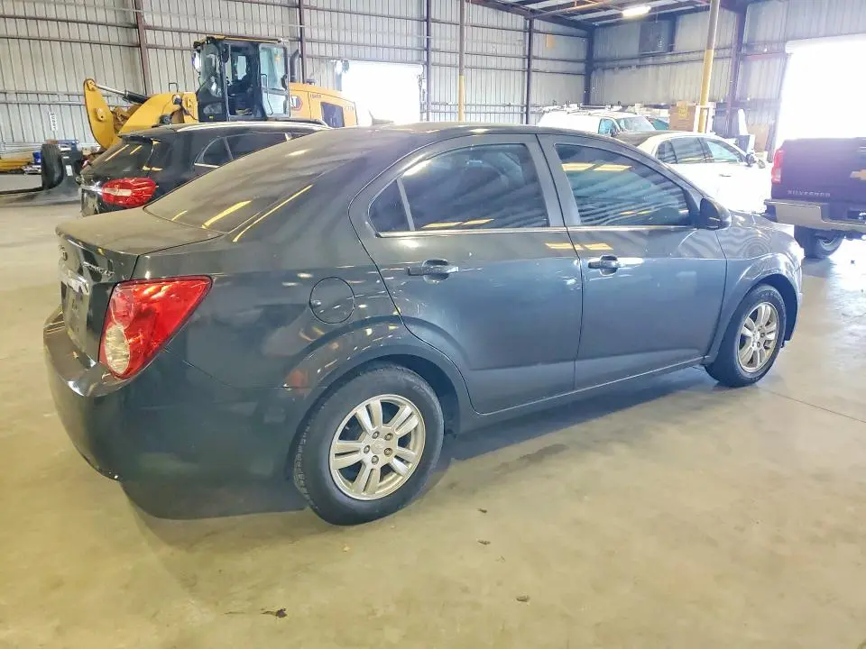 2014 CHEVROLET SONIC LT  