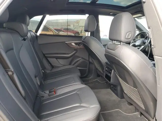 2021 AUDI Q8 PRESTIGE S-LINE  