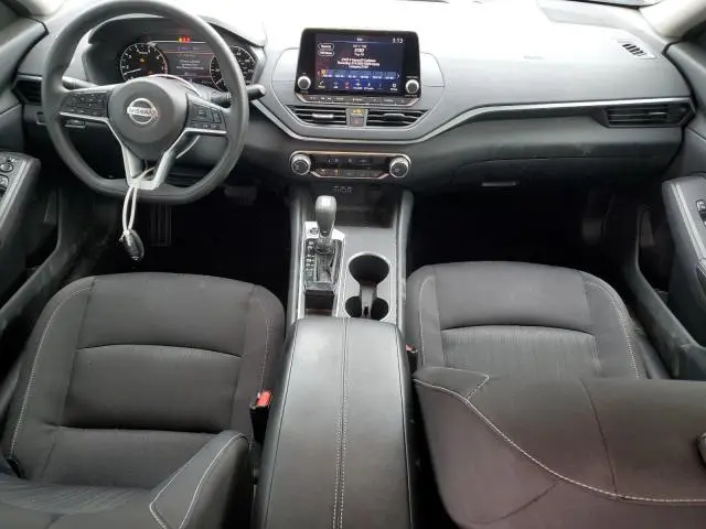 2022 NISSAN ALTIMA SV  